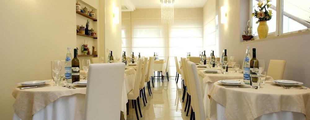 B&B Airone Cervia - Camere E Appartamenti מראה חיצוני תמונה