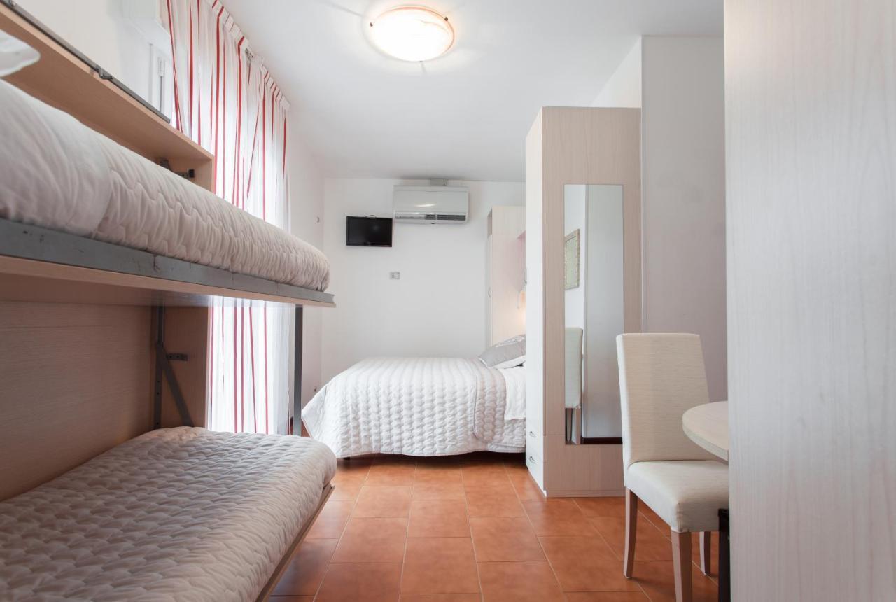 B&B Airone Cervia - Camere E Appartamenti מראה חיצוני תמונה