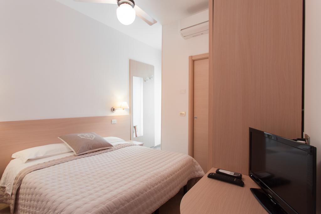 B&B Airone Cervia - Camere E Appartamenti מראה חיצוני תמונה