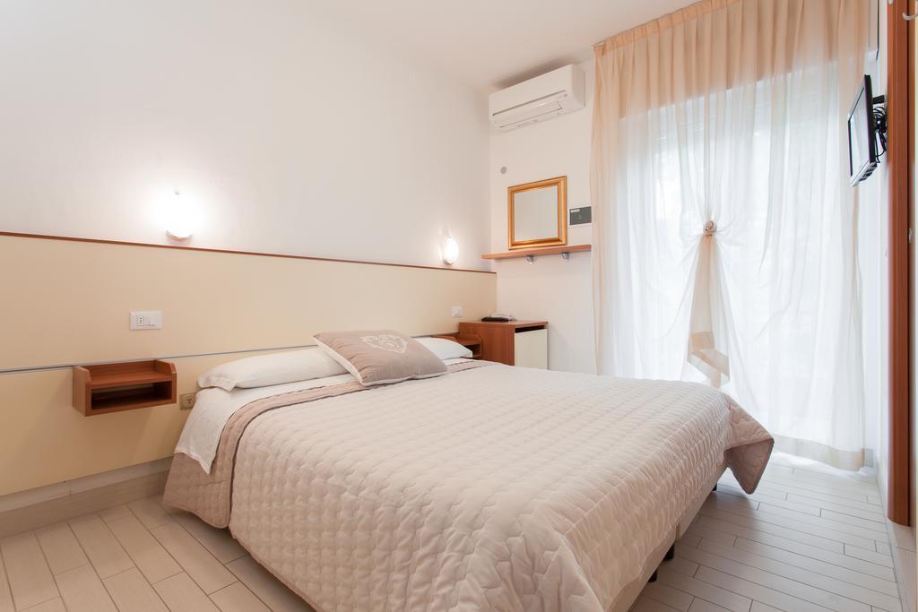 B&B Airone Cervia - Camere E Appartamenti מראה חיצוני תמונה